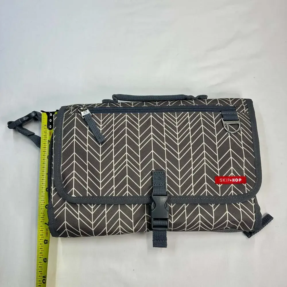 Skip Hop Pronto Signature Portable Changing Station, Grey Herringbone
